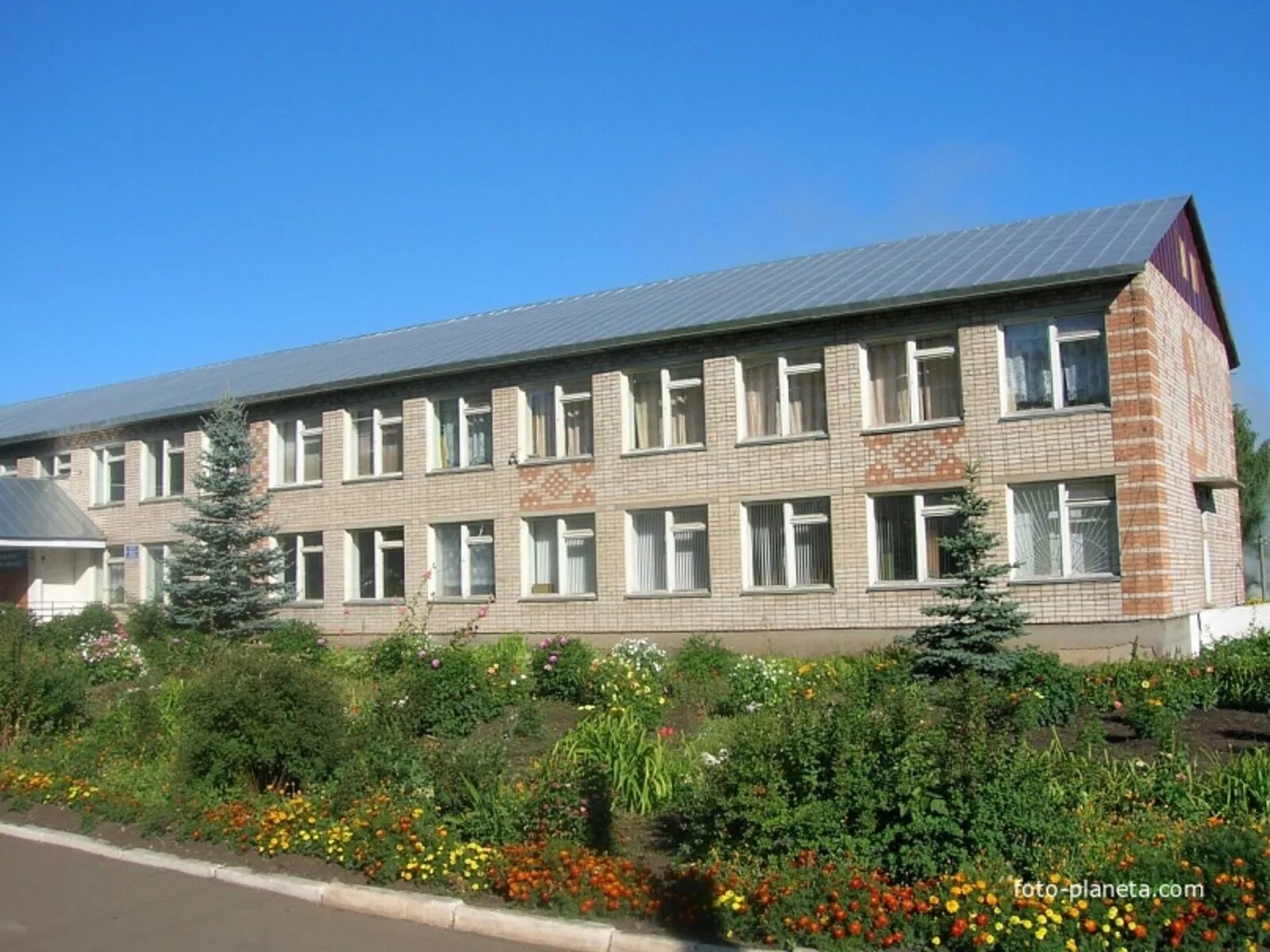 Стерлибашево школа. Алия стерлибашево. Первомайская школа стерлибашевский район. Мбоу сош 2 стерлибашево. Стерлибашево школа.