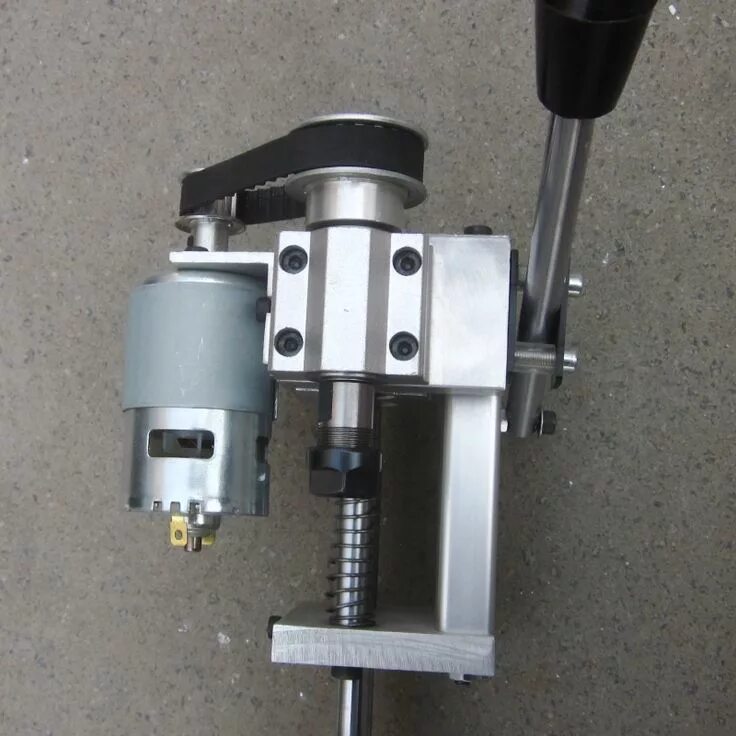 Мастер микро. Микро сверлильный станок. микро мини скамейке дрель. diy tapping machine.