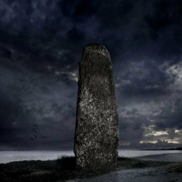 Lua monolith. Монолит камень. monolith menuи. культ монолит. monolith надпись.