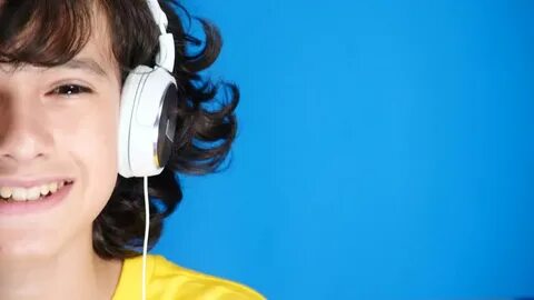 Telephoning listening