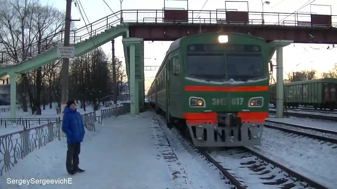 Электричка чехов столбовая на сегодня. Станция Столбовая. Электричка станция Столбовая. Станция Сандарово. Сандарово электрички.