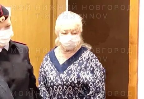 Бабушка против внука