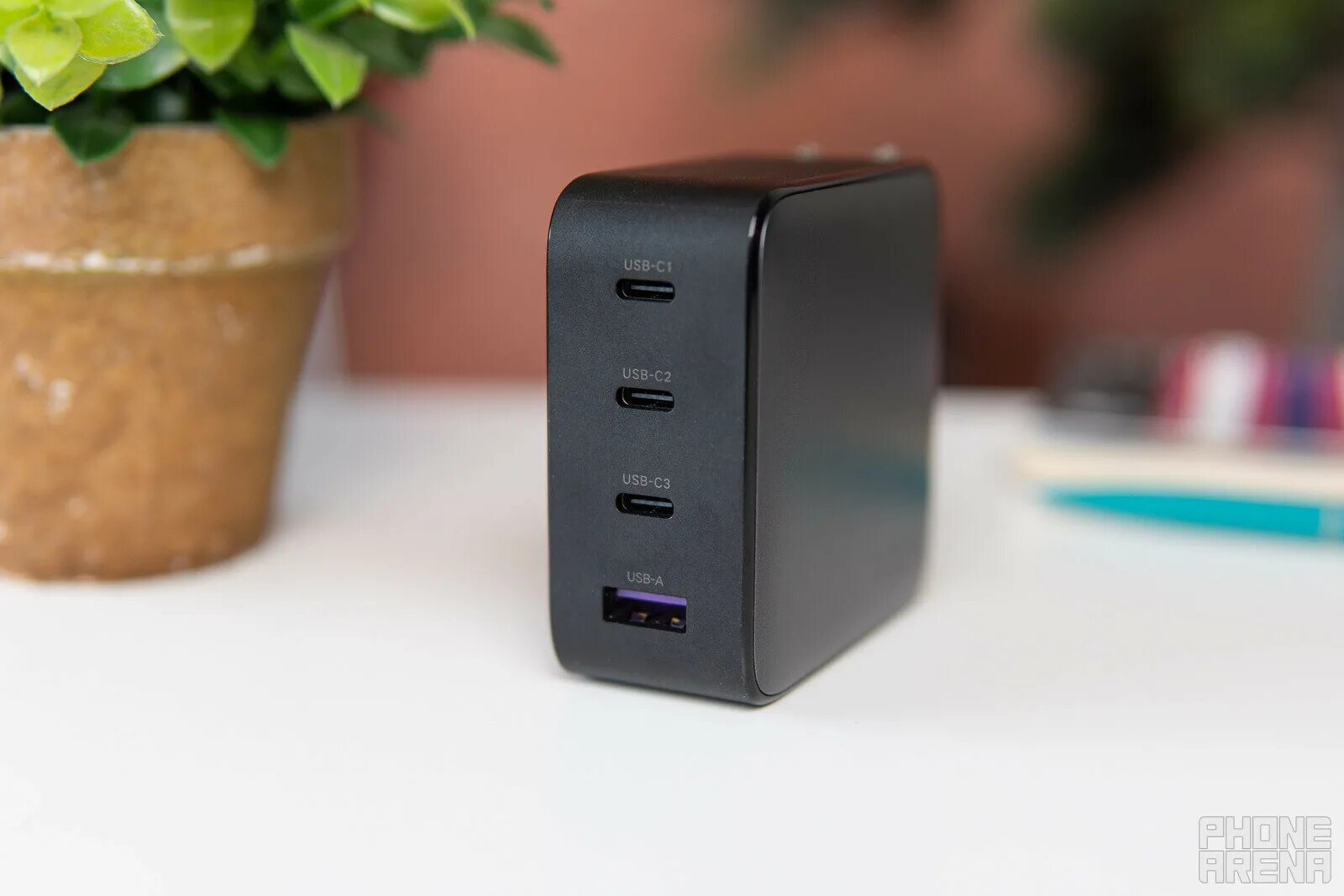 Gan tech fast. Ugreen 100w. gan 100w. ugreen usb a + 3 usb c 100w gan tech fast charger (40747). адаптер ugreen nexode 45 вт.