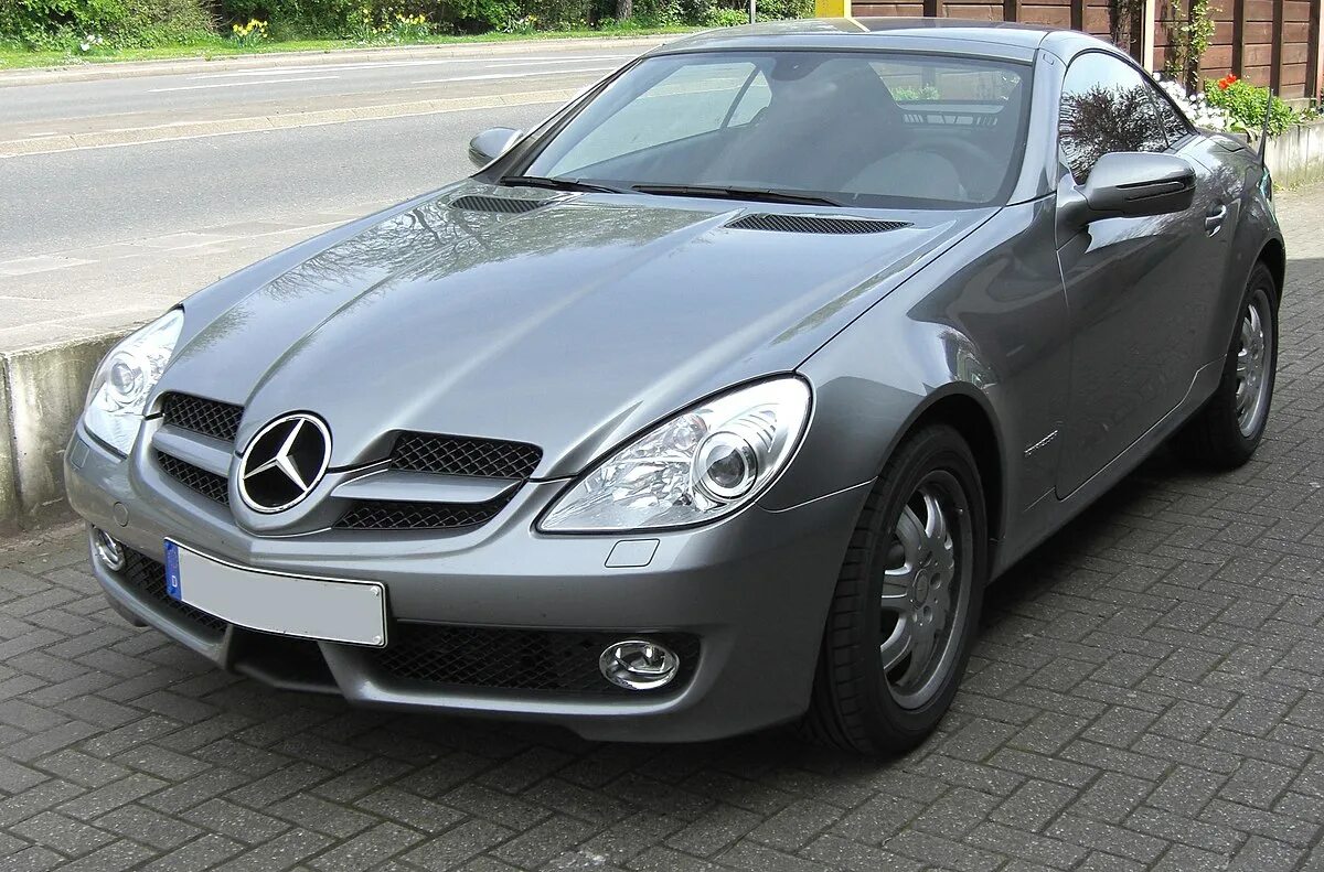 Mercedes benz slk 2008. Мерседес слк 55 амг. Mercedes benz slk 55 amg. Слк телефон. Слк телефон.