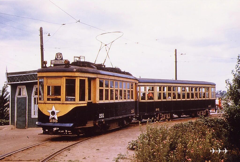 Трамвайные вагоны х м. Вагон х. Трамвай-памятник (волгоград). 02. Трамвайный вагон аксм-601.