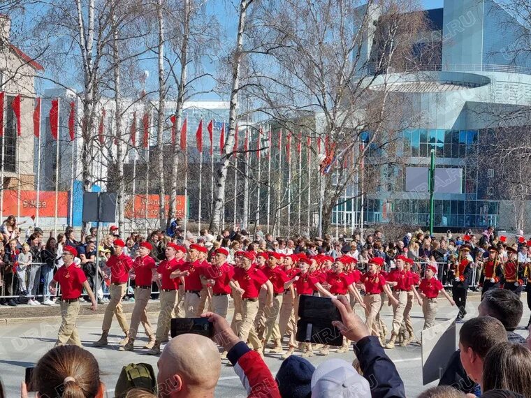 9 мая прямой эфир. Парад России. День России парад. Парад Победы 9 мая 2022. Парад Украины.