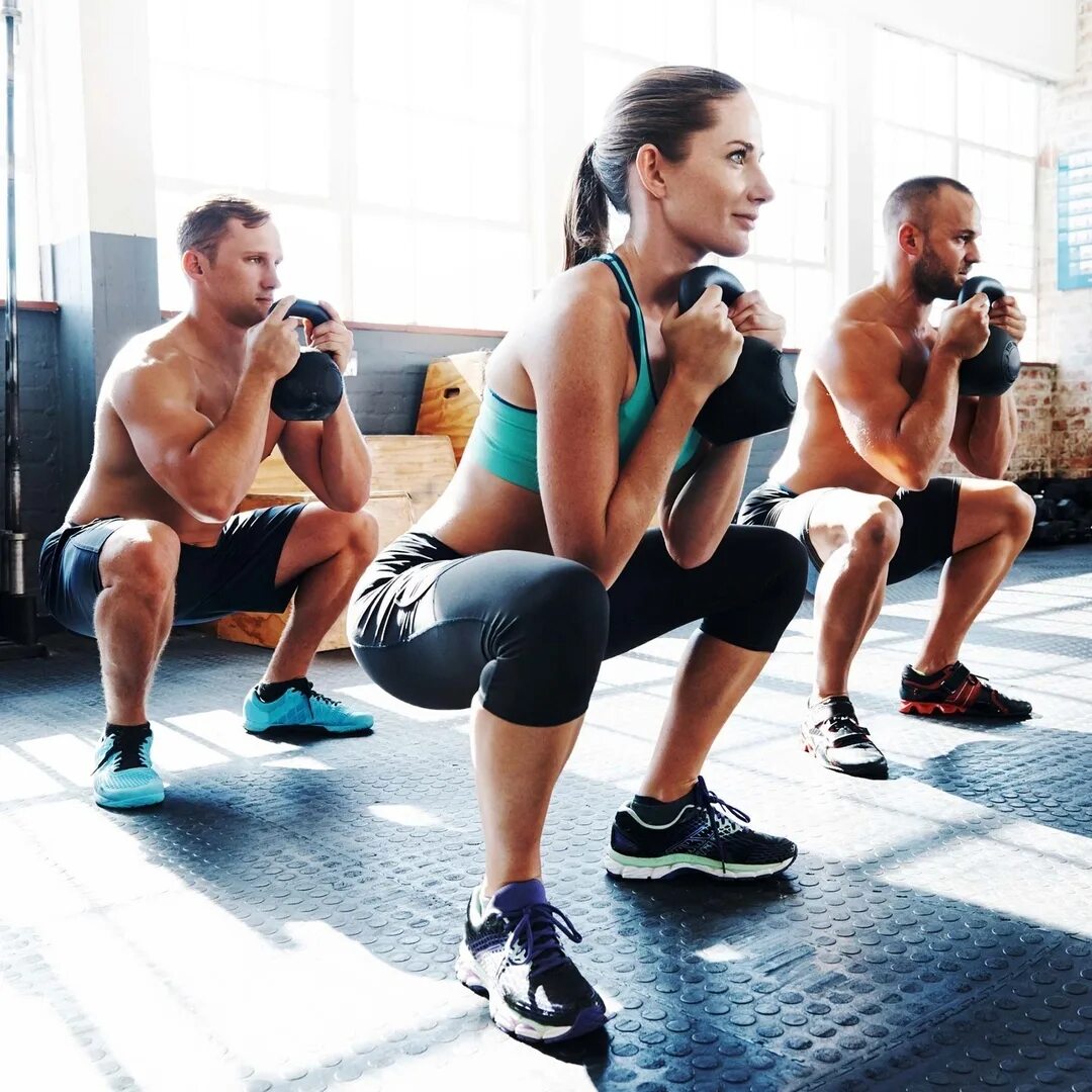 групповые тренировки. групповые занятия. функциональный тренинг. кроссфит тренер. групповой функциональный тренинг.