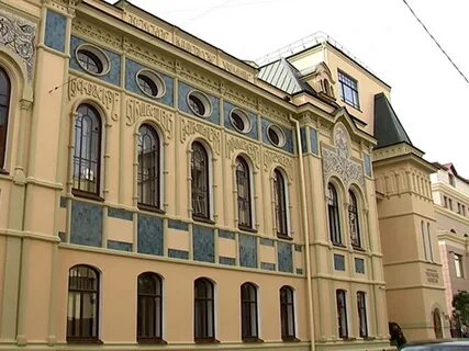 Четыре корпус