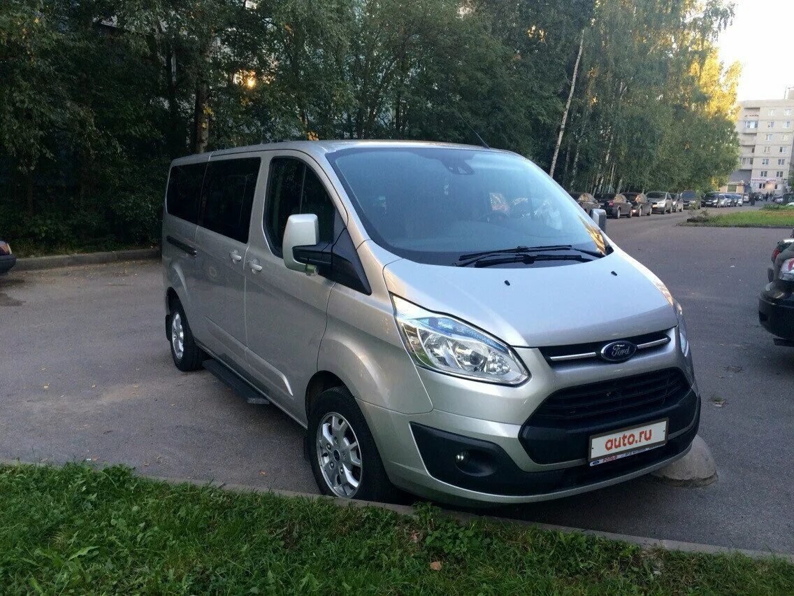 Ford tourneo custom 2. Фольксваген транспортер черный. Ford tourneo custom 2. 2. Tourneo custom 2018.