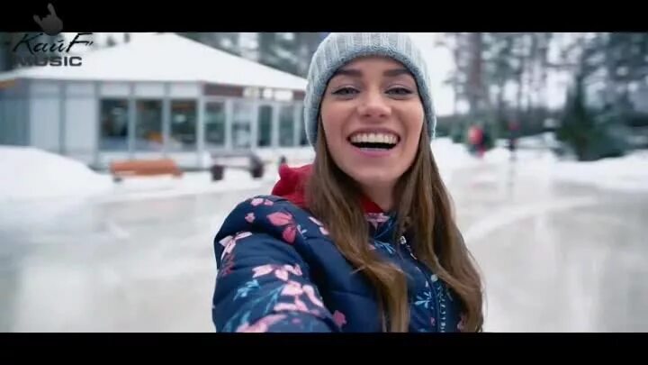 Забери ключи руки вверх девушка в клипе. Забирай ключи клип. Руки вверх забери ключи клип. Актриса клипа забери ключи. Катерина ковальчук руки вверх.