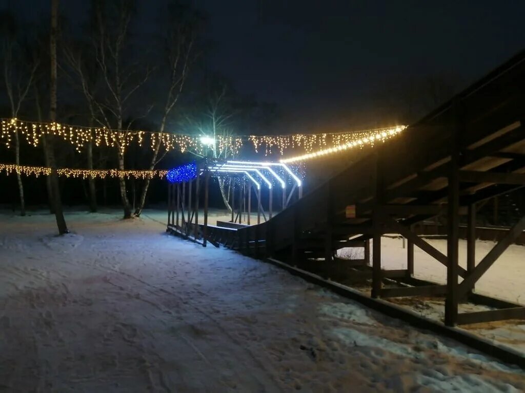 горки парк омск 30 лет влксм. парк 30 лет влксм в омске горки. парк 30 летия октября аттракционы. парк 30 лет влксм в омске горки. ледяная горка в парке у черного озера.