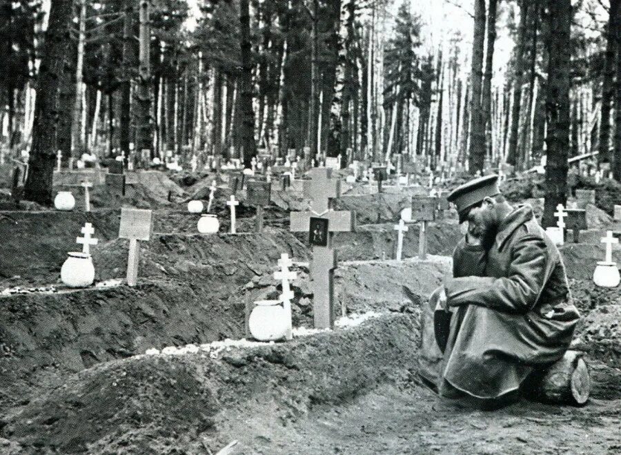 Могилы второй мировой. Братские могилы солдат вов. Могилы американских солдат. Могилы немецких солдат 1941-1945. Братские могилы солдат вов.