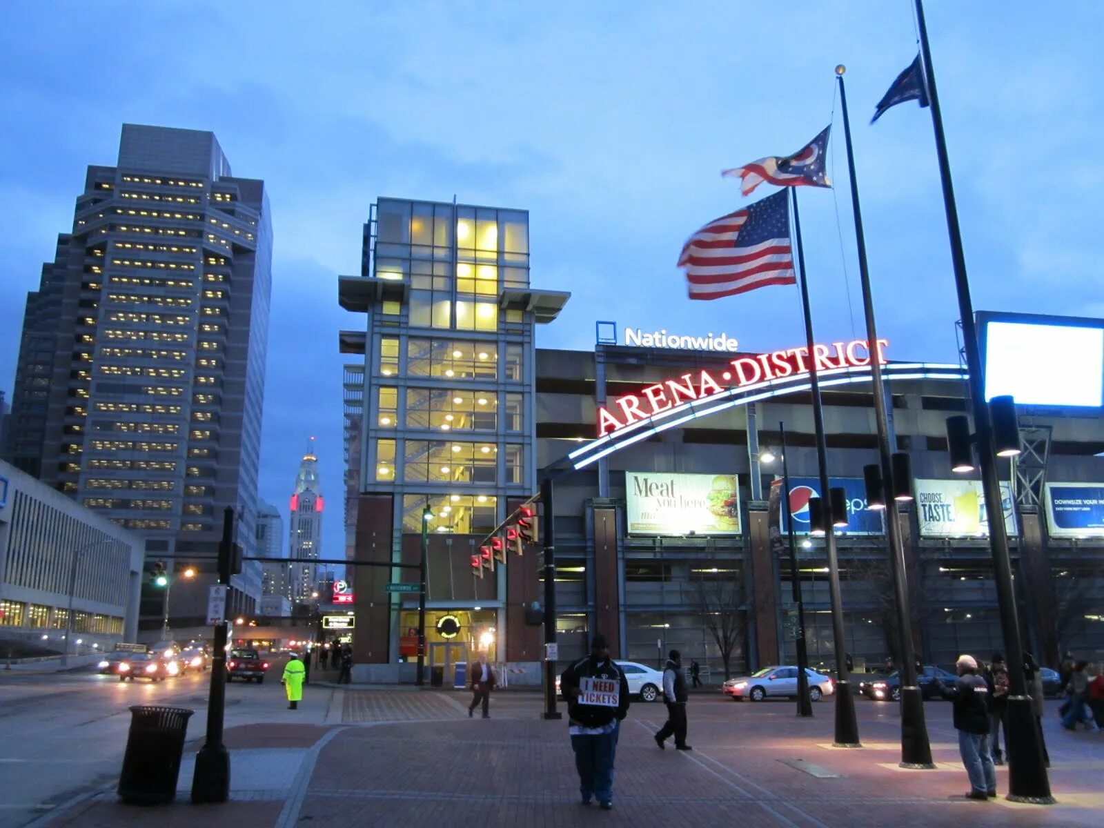 Колумбус улица. Колумбус город сша. Колумбус улица. Колумбус улица. Метро пражская тц колумбус.