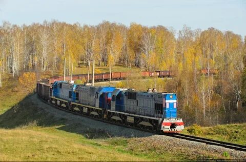 Тепловоз на пути