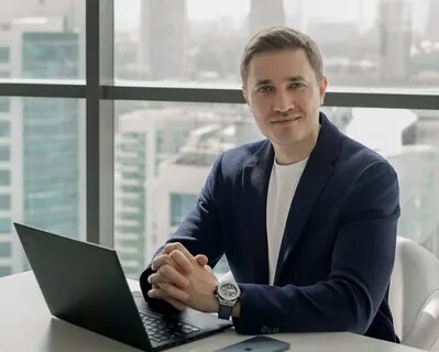 Директор нова 21