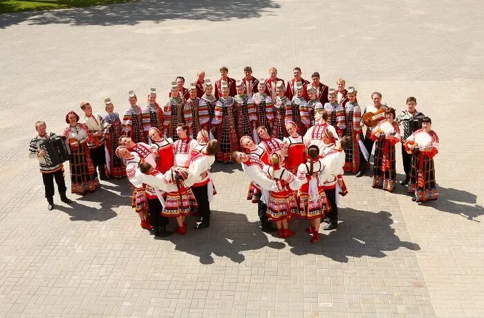 воронежский хор массалитинова война. и. воронежский академический хор имени. массалитинова. воронежский русский народный хор имени масалитина.