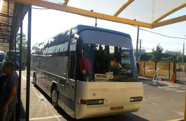 Запорожье ростов автобус. Запорожская маршрутка. Автобусом запорожье. Запорожье ростов автобус. Автобусом запорожье.