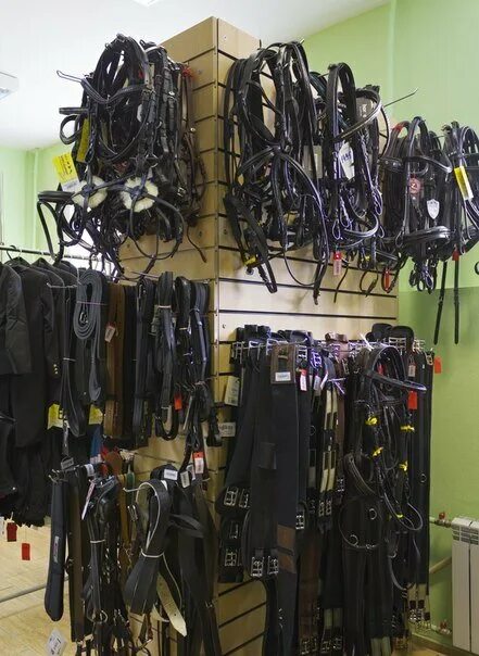 сибирская подкова конный. магазин подкова в новосибирске. седло tattini. конный магазин сибирская подкова. седло гермида выездка.