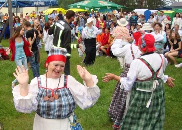 Погода в киндасово. Киндасово интересно ли. Деревня киндасово в карелии фестиваль юмора. Часовня введения во храм пресвятой богородицы в деревне горшково. Погода в киндасово.