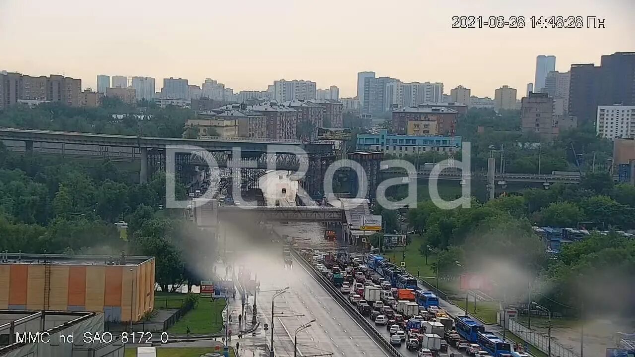 Затопило Дмитровское шоссе. Хорошевское шоссе затопило. Дмитровку перекрыли потоп. Подтопления в Москве сегодня. Живи на дмитровском шоссе