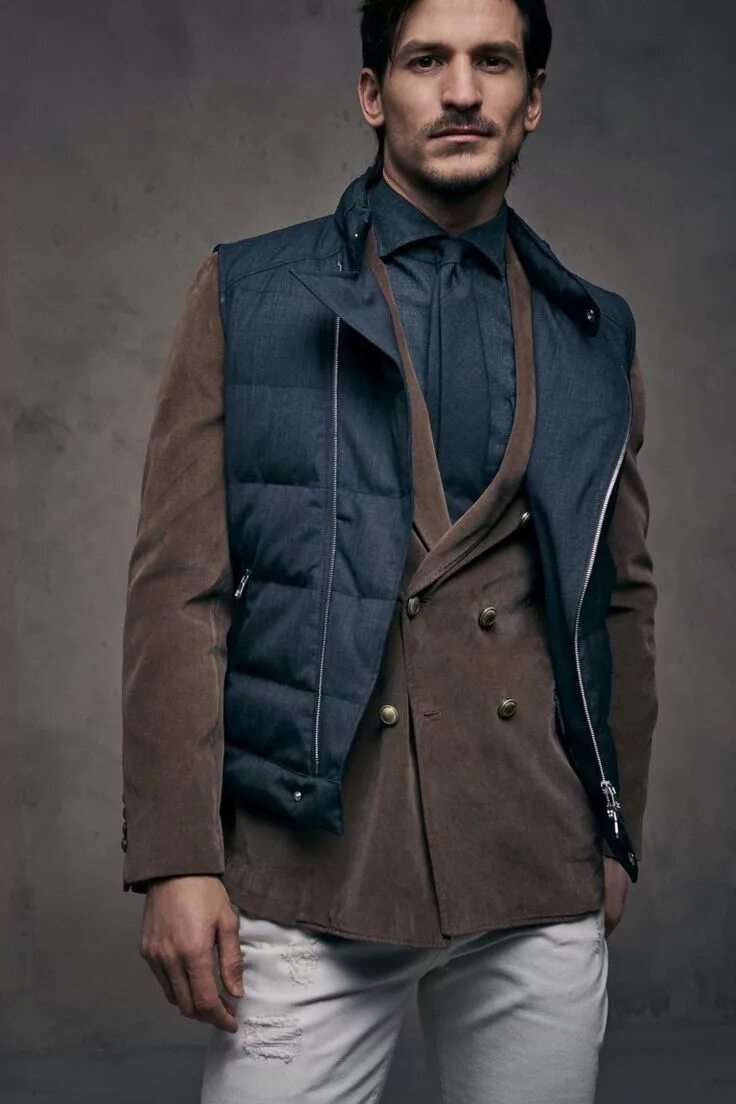 Brunello cucinelli мужская. Коллекция brunello cucinelli 2018 men. brunello cucinelli men зима. кучинелли брунелло 2018 мужская коллекция. brunello cucinelli мужской стиль.