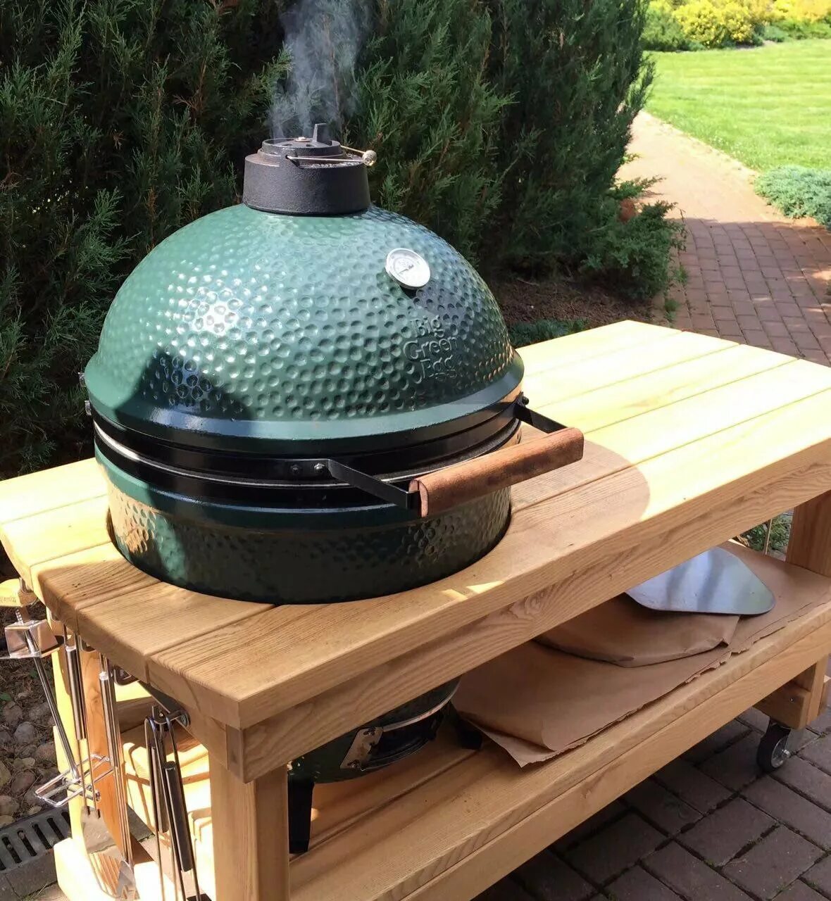 Гриль яйцо купить. 118257 Big Green Egg. Гринек гриль. Барбекю-гриль угольный giardino Club. Керамический гриль НМД.