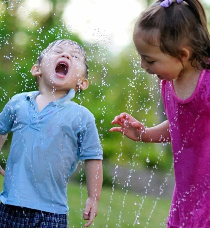 I getting wet. Get wet картинка для детей. become wet. time to get wet дети. soaking wet picture.