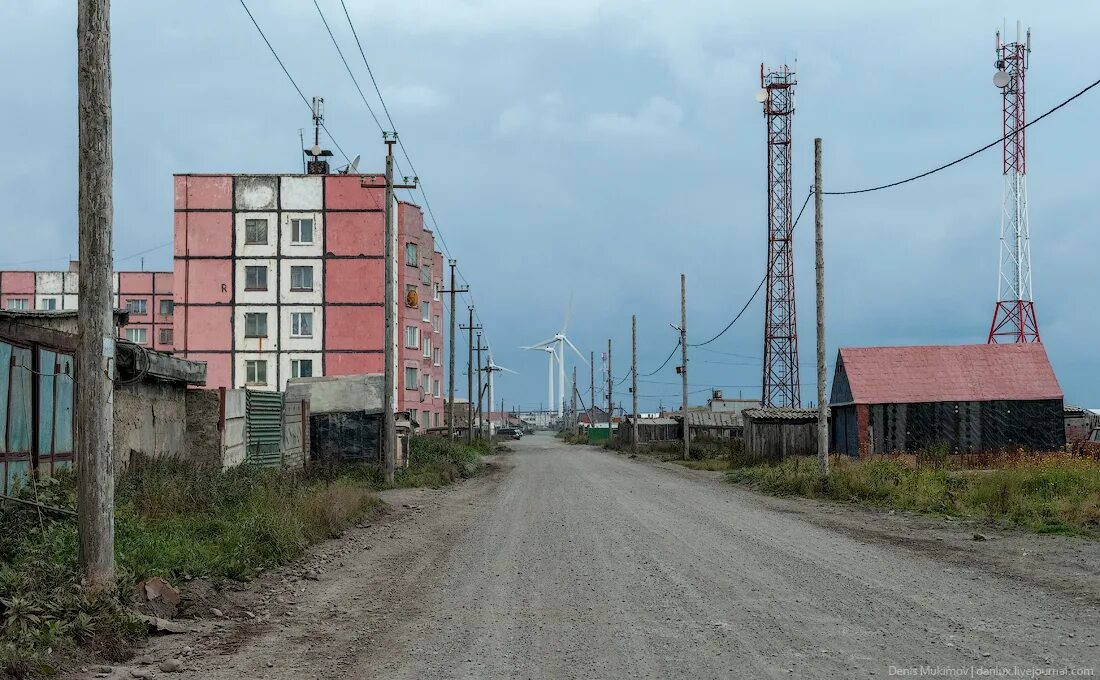 Погода октябрьский камчатка. Посёлок Октябрьский Камчатский край. П Октябрьский Усть-Большерецкий район Камчатский край. Большерецкий район пос. Октябрьский. Поселок Октябрьский Камчатский край разрушенный дом.