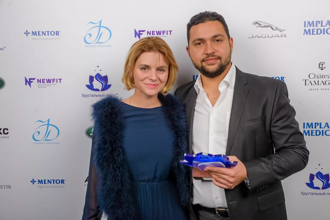 Седышев самир хасанович пластический. Новрузов самир бакирович. Воронеж хирург чавдаров. Самир хирург. Седышев самир пластический.