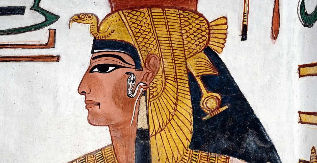 Какая иллюстрация относится к древнему египту. Нехбет богиня Египта. Нехбет в древнем Египте. Нефертари богиня. Храм Богини Нехбет.