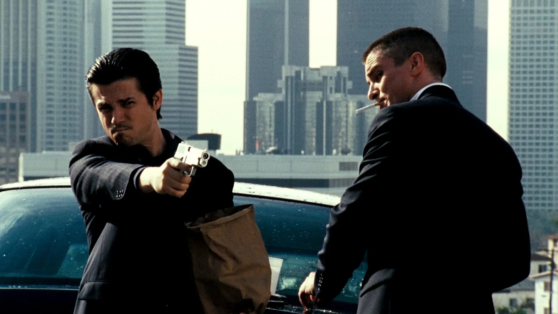 Кристиан Бейл крутые времена. Harsh times 2005.