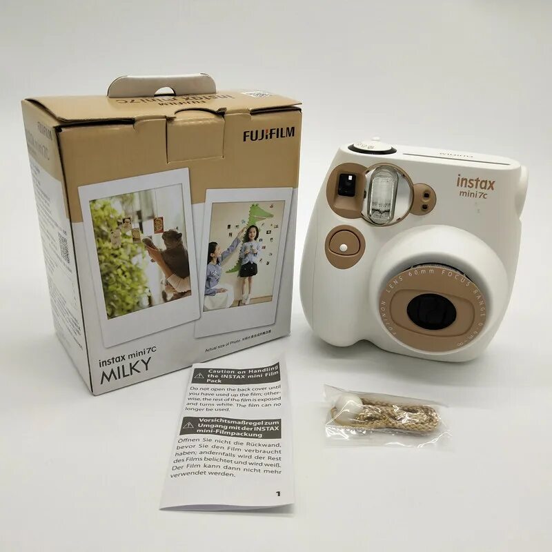 Фотоаппарат моментальной печати instax mini 11. Какой инстакс. Полароид instax mini. Instax mini 9. Фотоаппарат с лучшей цветопередачей.