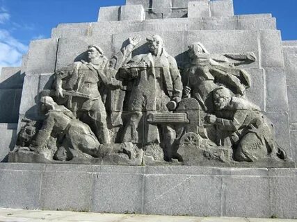 3 памятника великой отечественной