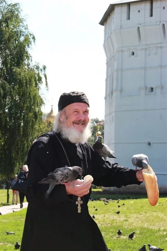 Батюшка это кто такой. Красивые православные священники. Православный священник. Крутой священник. Красивые православные священники.