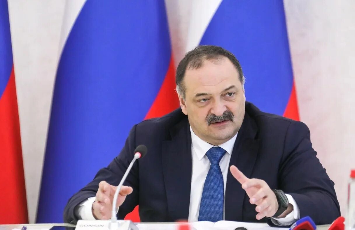 Президент республики дагестан 2022. Сергей меликов глава дагестана. Глава корпорации развития дагестана 2020. Сергей меликов "2021". Сергей мельников глава дагестана.