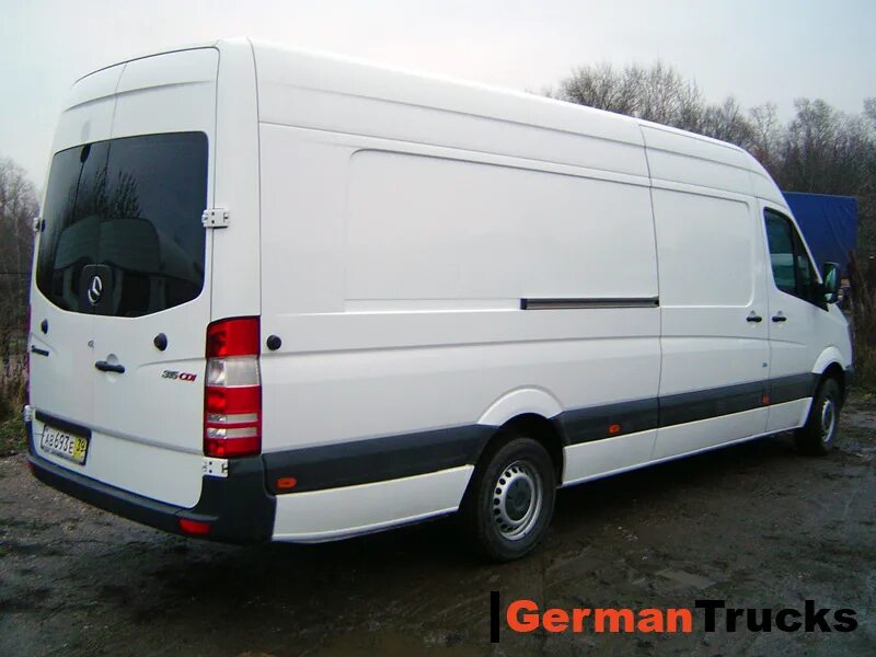 Спринтер сколько лет. Mercedes-benz sprinter 211 cdi. mercedes sprinter cdi 211. мерседес спринтер 460. спринтер люкс 313.