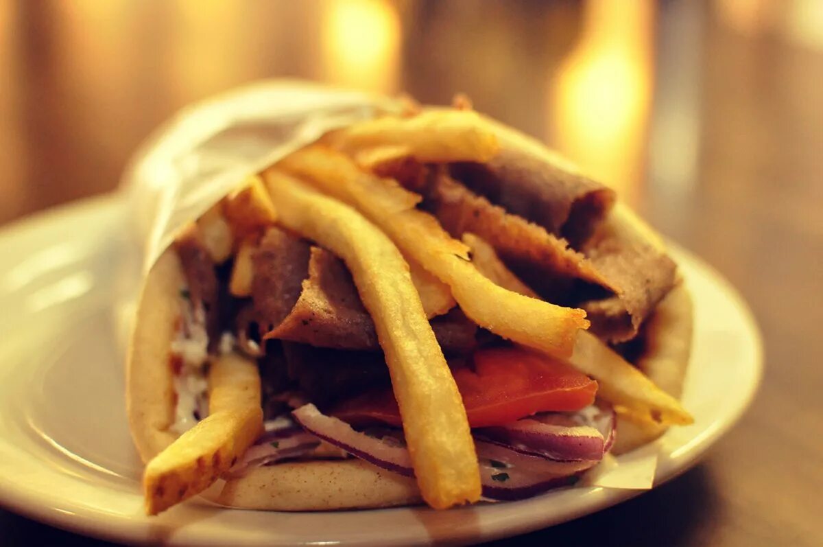 Велоплатформа на фаркоп амос. Велоплатформа на фаркоп amos 4. Gyro 4 pro. Вертлюг gyro camp. Гирос со свининой.