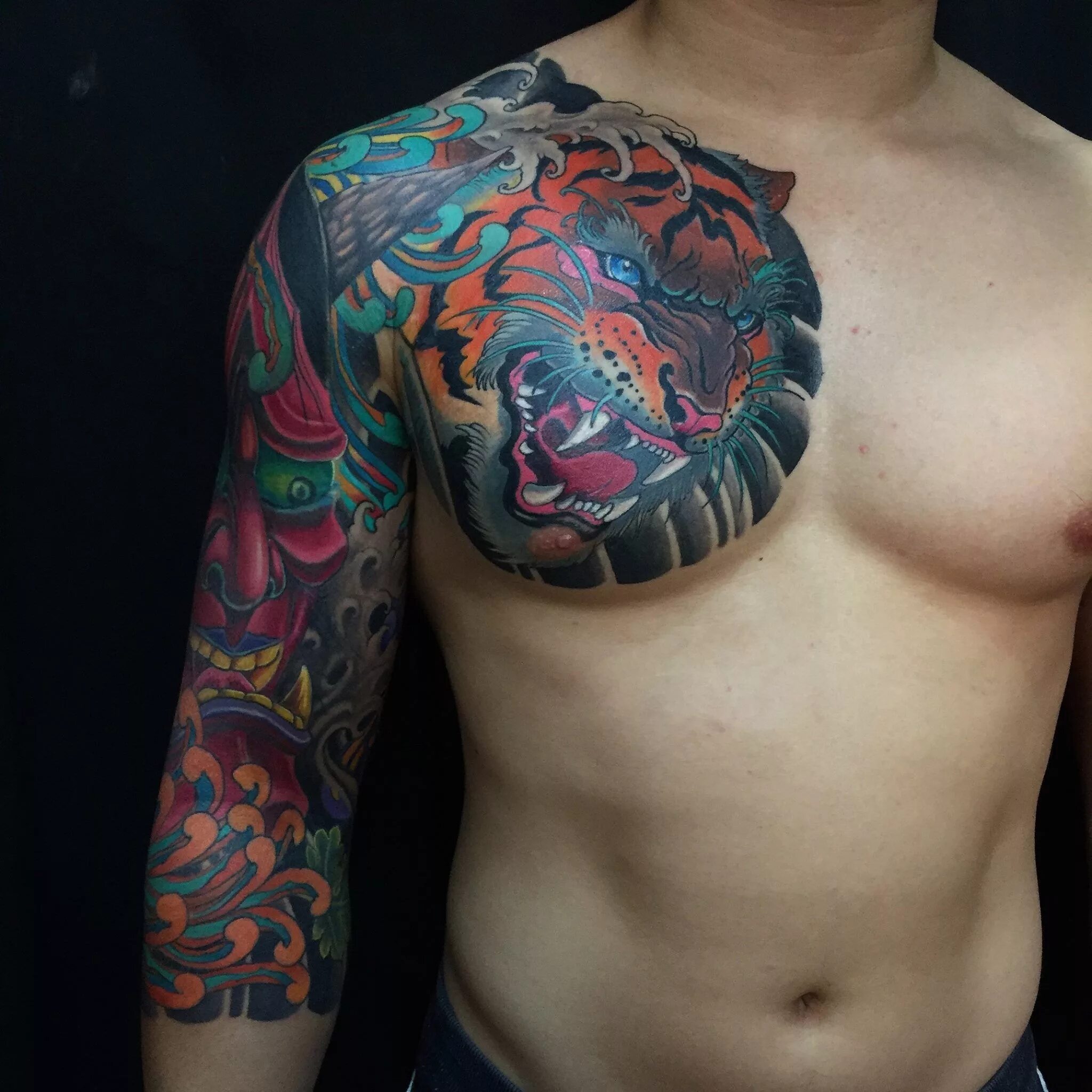 Иредзуми (татуировки якудза). Ирэдзуми татуировка. Тату ирэдзуми. Тату ирэдзуми. Япония ирезуми.