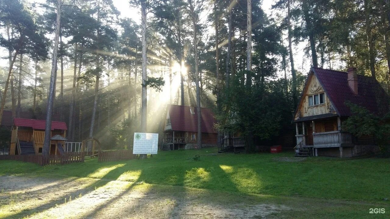 Дуброво отдых. Дуброво отдых. Дуброво отдых. База дубрава красноярск березовка. Рязаново турбаза дубрава.
