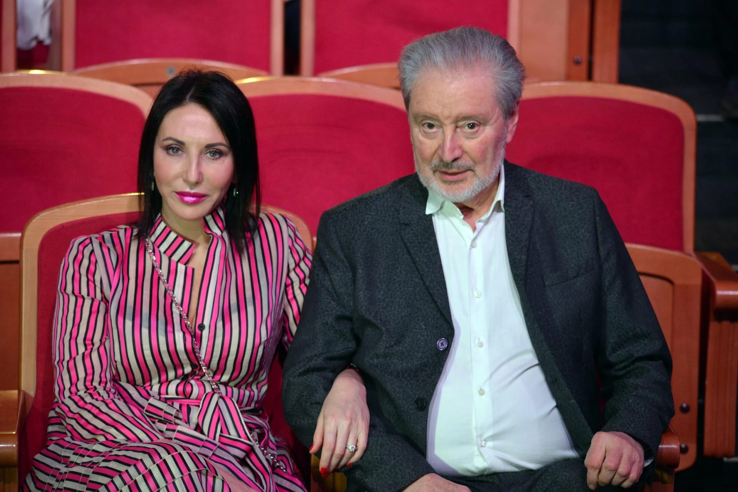 Вениамин смехов и алла смехова. Елена смехова дочь вениамина смехова. Алика смехова дочь вениамина. Алика смехова и вениамин смехов. Дочь актера вениамина смехова.