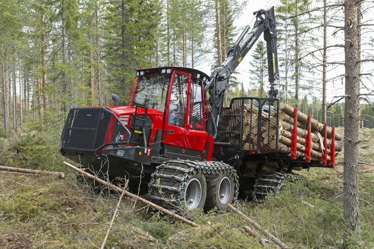 Харвестер камаз. Форвардер Komatsu 875. Форвардер Komatsu xf875-1 8wd. Харвестер Комацу 875. Харвестер и форвардер Коматсу.