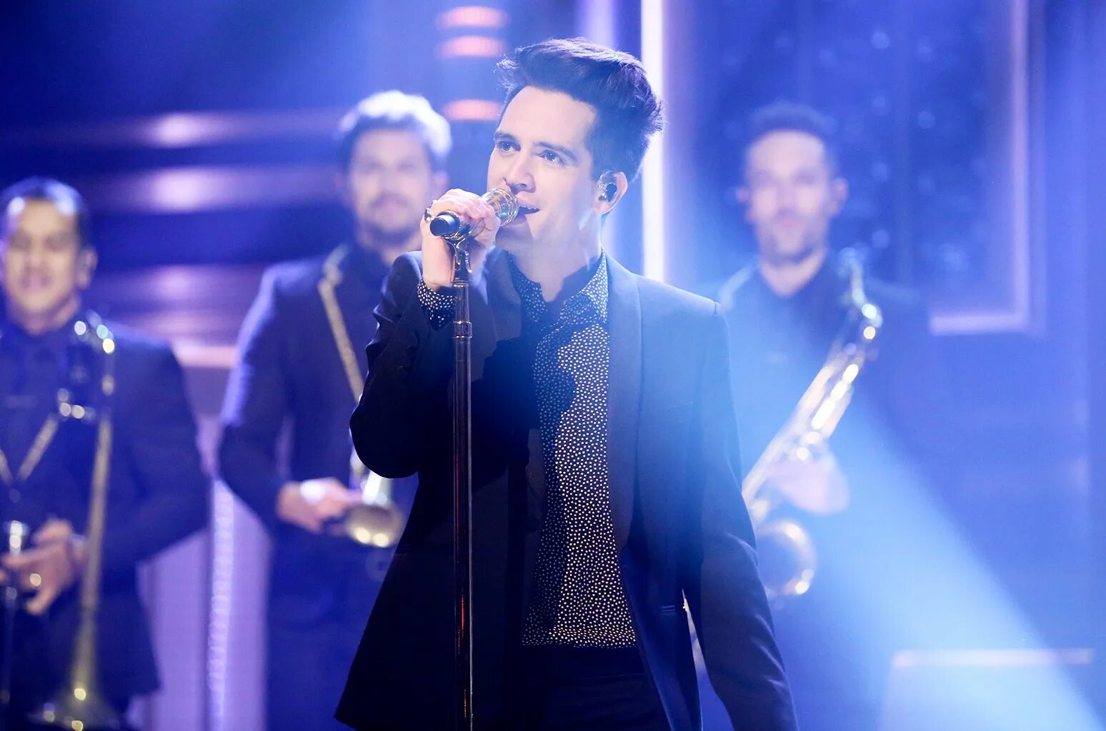 Зе паник. Panic at the Disco. Группа Panic! At the Disco. Фронтмен Panic at the Disco. Brendon Urie.
