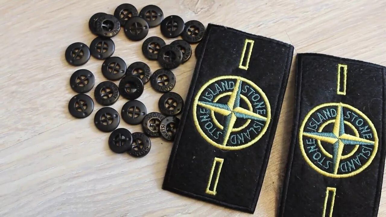 Пуговицы стон Исланд. Шеврон Stone Island. Пуговицы стон Айленд оригинал. Железные пуговицы Stone Island.