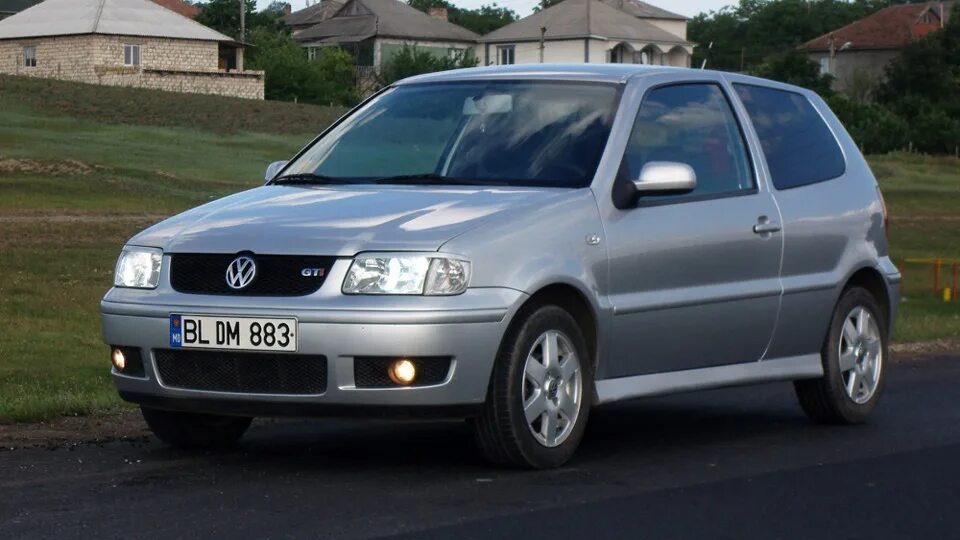 Фольксваген поло 4 хэтчбек. Vw polo 2001. Фольксваген поло 3 4. Volkswagen polo хэтчбек 2006. Фольксваген поло 2005 хэтчбек.
