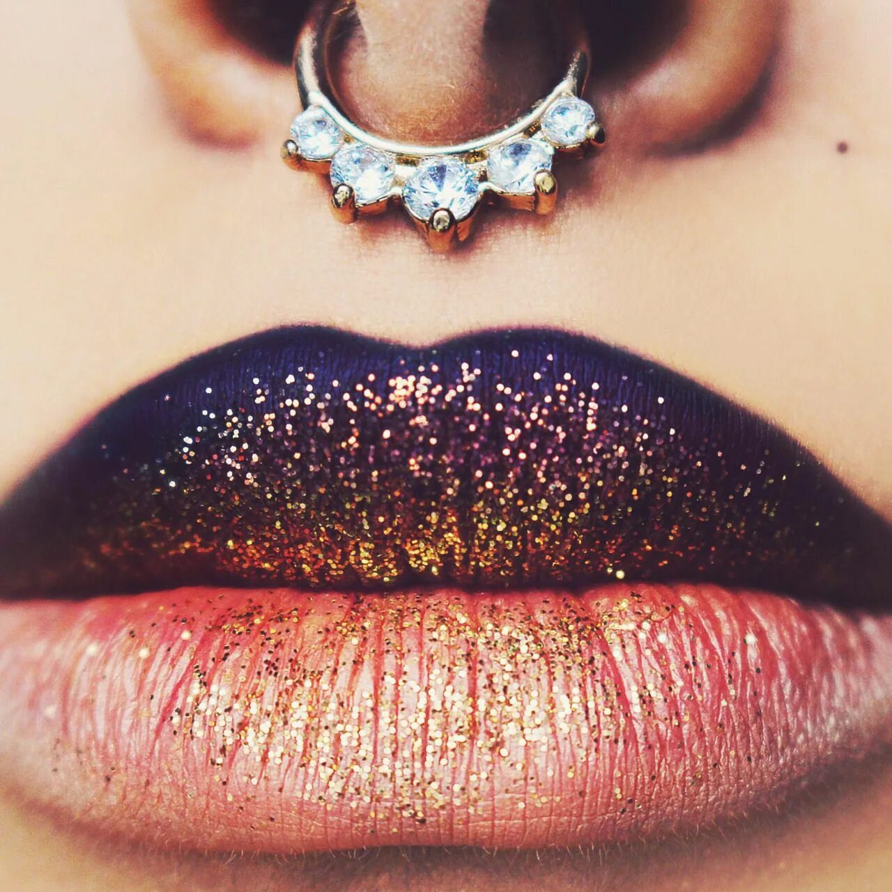 Губы без помады с штуками. Радужные губы дизайн. Amazing lips. Разноцветные губы. Amazing lips.