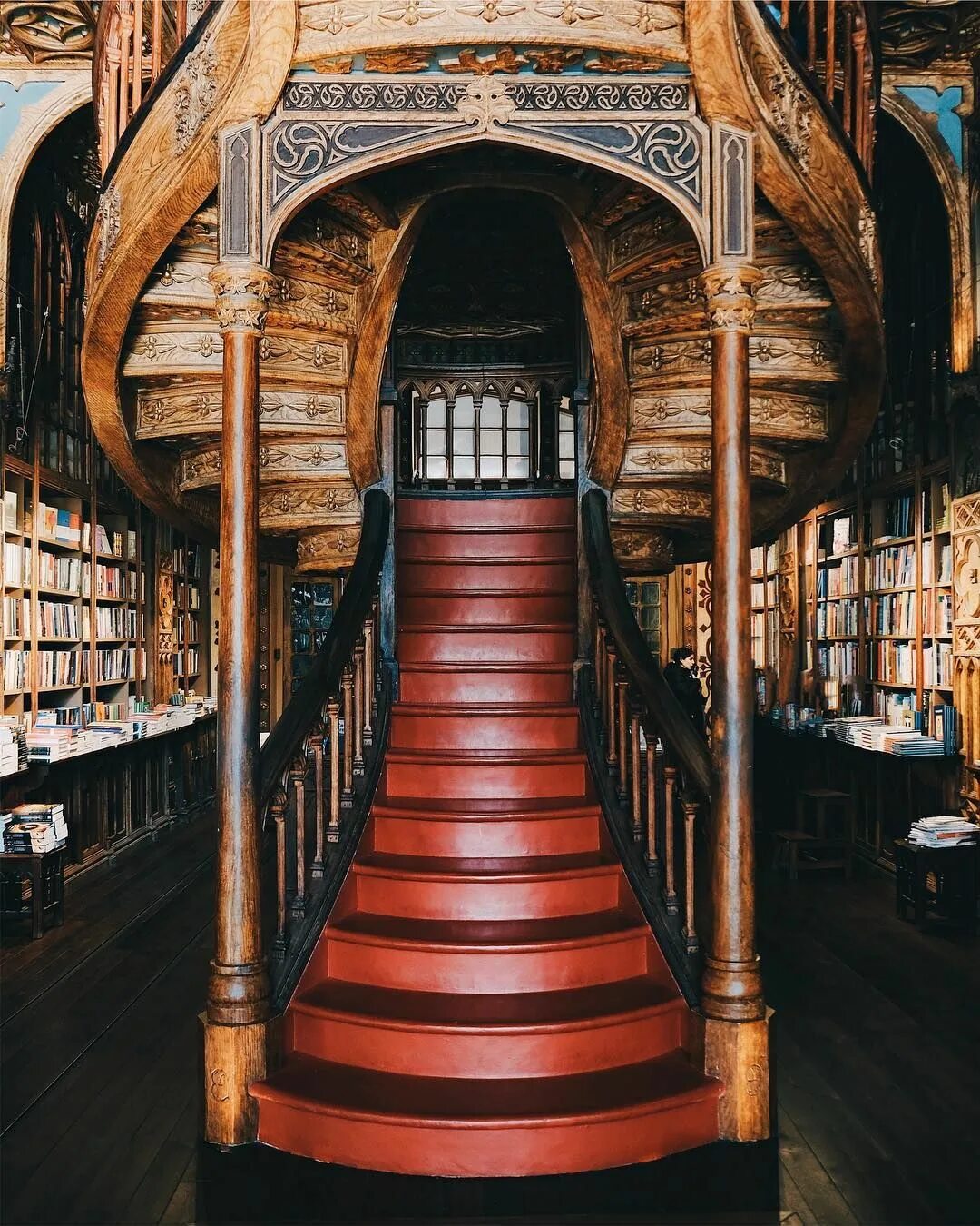 Хогвартс кабинет дамблдора. Гарри поттер кабинет дамблдора. Гарри поттер эстетика. Гарри поттер передвигающиеся лестниц. Гарри поттер хогвартс лестницы.