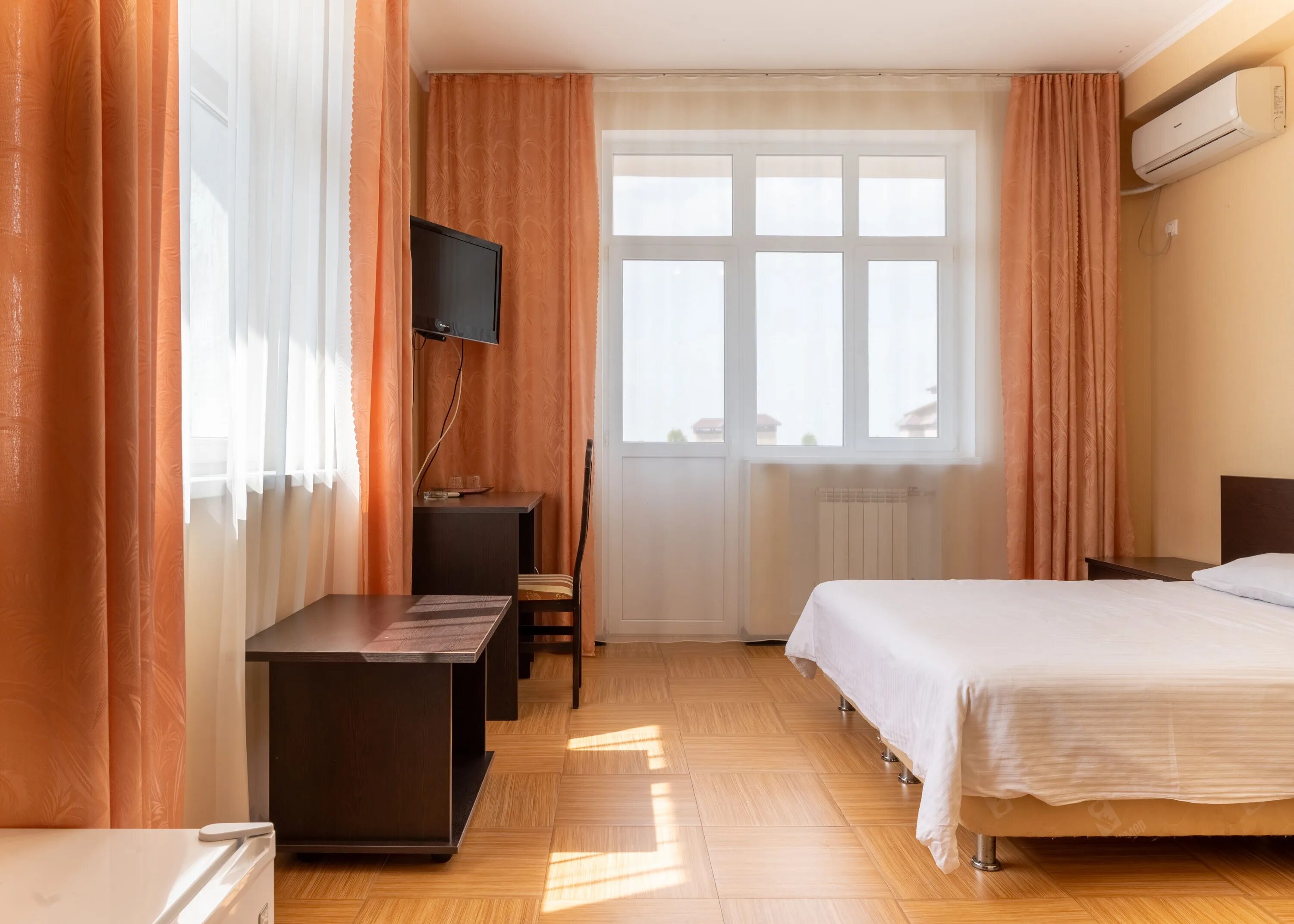 Доброе отель. Отель florinn москва ул тверская. Гостиница добрый день. Добрая сказка отель адлер. Добрая мама отель 2.