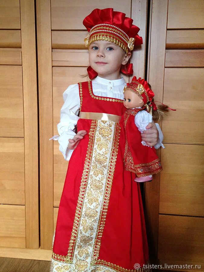Русский костюм для девочки. Сарафан русский народный для девочки. Русский национальный костюм для девочки. Фольклорные костюмы для детей.