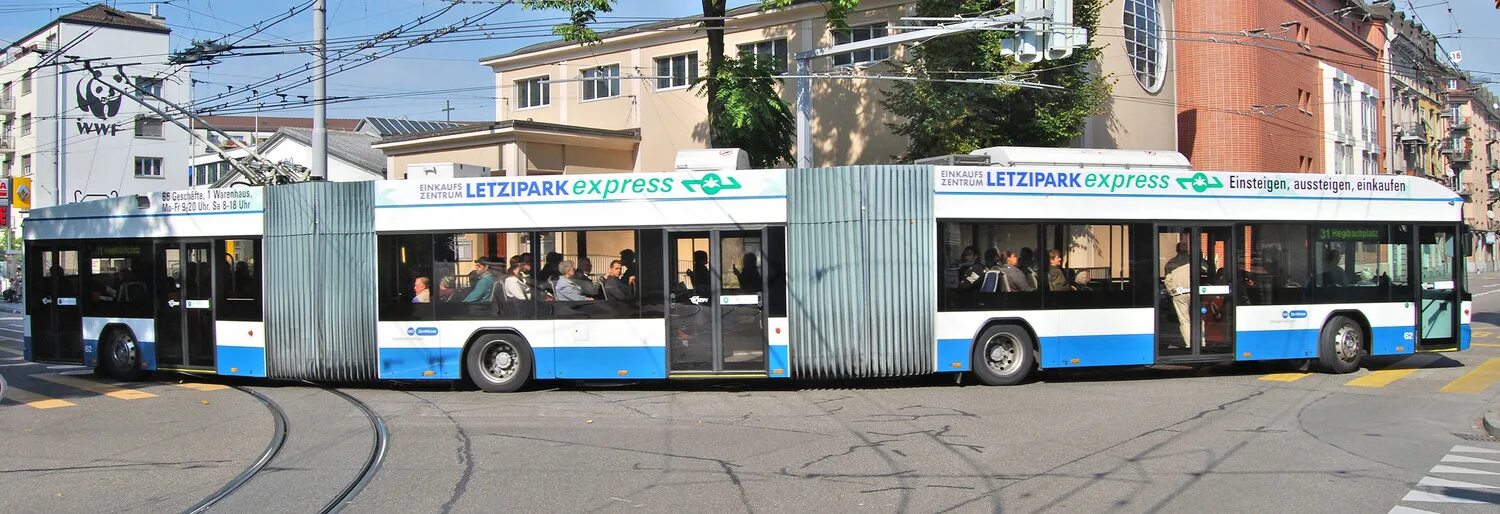 Длинные троллейбусы. Сочлененный троллейбус Швейцария. Hess trolleybus прицеп. Hess LIGHTRAM 3. Троллейбус Hess.