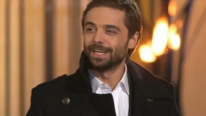 Холостяк 5 1. Холостяк 1 сезон тнт. Холостяк 5 сезон. Илья шоу холостяк. Холостяк тнт 2013.